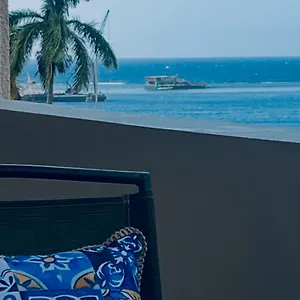 Millie's Paradise - Bay Apartment Ocho Rios