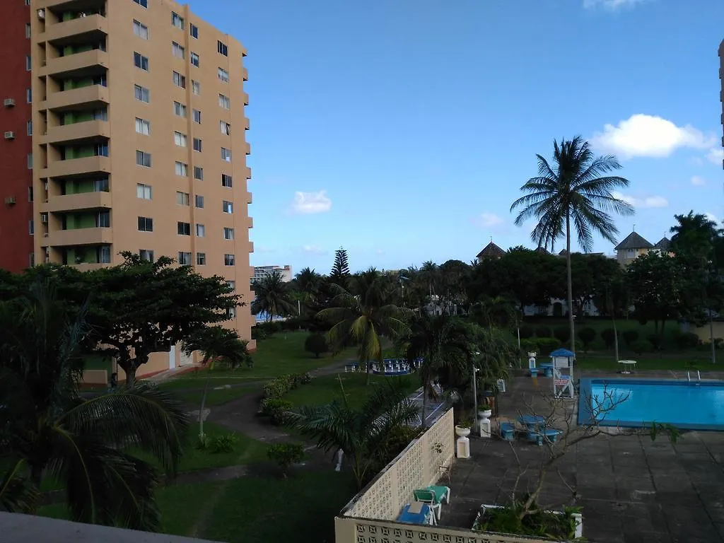 Apartment Turtle Beach Towers Apt 22 C - Ocho Rios Jamaica