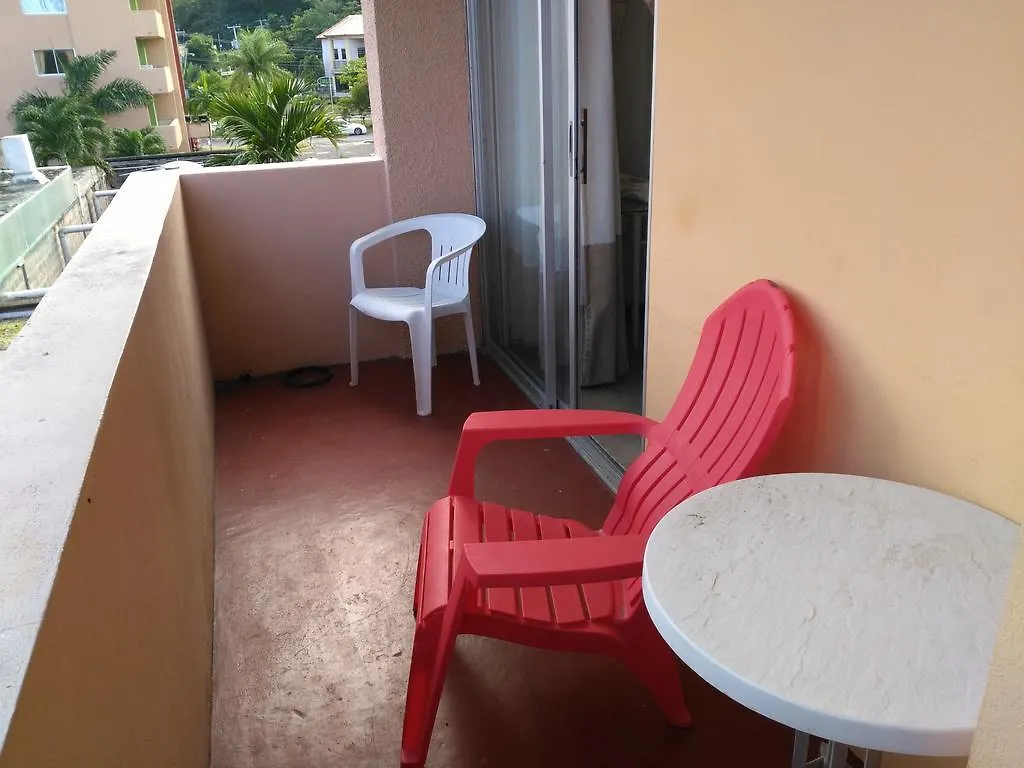 Turtle Beach Towers Apt 22 C - Ocho Rios Apartment